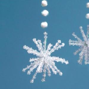 sparkling-ice-crystals-winter-craft-photo-420-FF0109SNOWA01